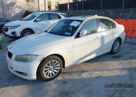 2009 BMW 328I z USA, uszkodzony, nr VIN WBAPH575X9NL78779